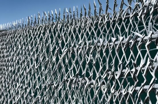 ¿Cómo se instala la concertina?